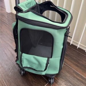 Paw Ballet Airline Approved Pet expanding Carrier/Backpack  with Wheels